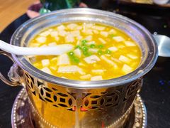 蟹粉豆腐-吴越荣记·苏州菜·松鼠桂鱼(斜塘老街店)