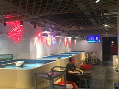 收拾小龙虾-日进一片海.生腌海鲜火锅.宵夜烧烤(三里屯总店)