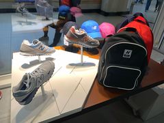 -New Balance(王府井奥莱·香江小镇店)