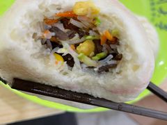 -李与白包子铺(桐梓林店)