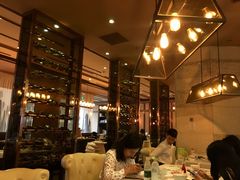 大堂-尘香•传统川菜(创汇首座店)