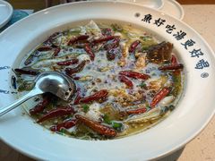 -江渔儿酸菜鱼(奥园广场金发购物中心店)