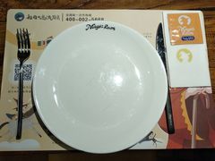 餐具摆设-祖母的魔法厨房(陆家嘴店)