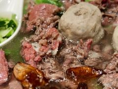 鲜烫牛肉牛丸粿条-一肴·牛肉粿条(罗湖万象店)