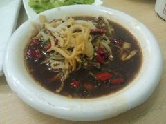 热炝牛百叶-做了不起的80后