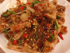 藤椒猪蹄-老号尤兔头(西川店)