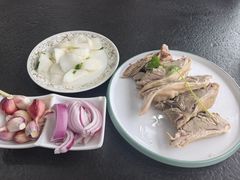 -伊源鼎盛餐饮服务有限公司