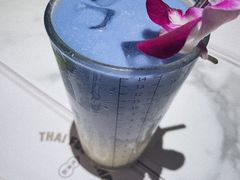 蓝色夏日椰奶-太食獸泰式茶餐厅(济南万象城店)