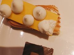 -怡咖啡海鲜自助餐厅(浦东香格里拉店)