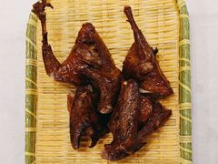 -五谷芳乳鸽王(梅沙老店)