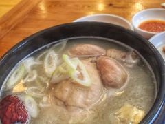 -长寿参鸡汤(朝韩风情街店)