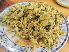 炸花椒芽-韵之源农家菜(北京1店)