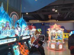 -Lucky Star幸运星&一同潮玩(友阿国际广场店)