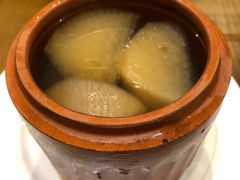 原盅萝卜栗子炖汤-十二舍·湯物素煮(江泰潤政店)