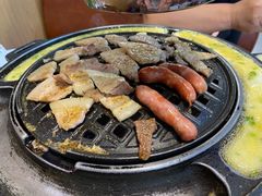 鲜切蜂窝五花肉-牛犇烤肉(物资学院路店)