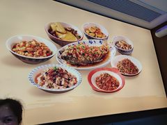 -八碗湘长沙市井菜(坡子街店)