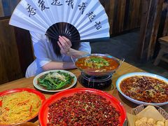 -先启半步颠小酒馆(白麓里店)