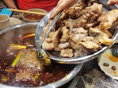 -肖肖酸萝卜鱼火锅(总店)