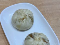 -李与白包子铺(桐梓林店)