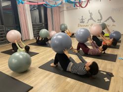 点击看大图 -静待花开瑜伽尊巴会馆