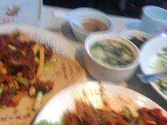 -乔家小院•非遗驴肉•本地小海鲜(滨河路店)