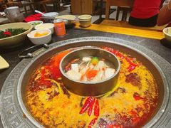 -晓宇重庆火锅(龙首店)