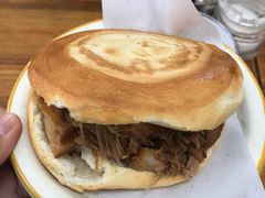 -秦豫肉夹馍(东羊市店)