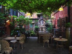 -古董花园(思南路42弄小区店)