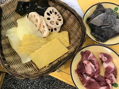 -石灰市老火锅(北滨路店)