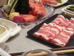 -海底捞火锅(新松江路生日主题店)