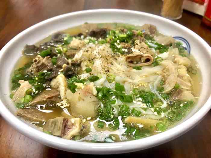 化州颜勇牛腩(康乐路店)-"之前在大众点评上就看到评分很高了,之后听.