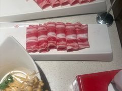 -海底捞火锅鲜切牛肉主题店(长寿路店)