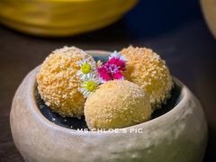 酥炸墨鱼球-AZUL by FUEL蓝色·法式酒馆(琶醍店)