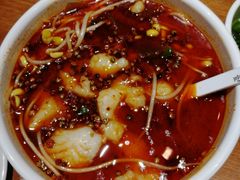 -渝是乎酸菜鱼(龙旗购物中心店)