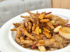 -江城燕子大排档(江汉路步行街店)