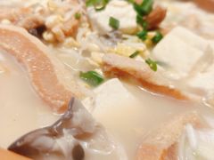 -郑庄脂渣海鲜楼(九水路店)