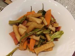 菜香根-高玛纳驴肉火烧(河间总店)