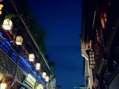 -临街徽菜馆·正宗黄山味