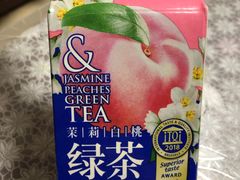 -全家便利店(东直门店)