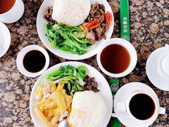 走地鸡-侯臣咖啡文化村