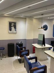 -PE SALON