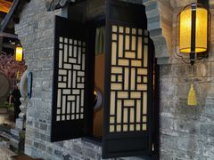-桂满隴·站立的杭州(无锡八佰伴店)
