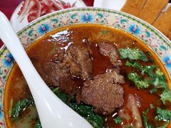 -金杨拉面王小吃面馆·牛三宝面·红烧牛肉粉