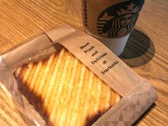 -星巴克臻选(周浦万达店)