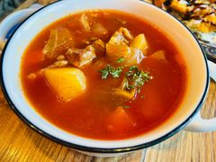 -玛格萝妮(汇智国际商业中心店)