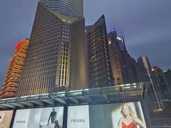 -陆家嘴空中步行连廊