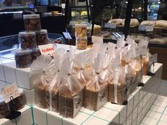 -Dough&Joe团憩(瑞虹天地月亮湾店)