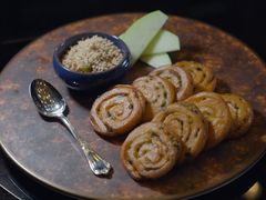 鸭肝酱伴葱油饼-杭州西子湖四季酒店·金沙厅