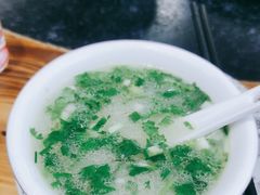 -南渝食府.墨脱石锅松茸鸡
