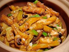 甜晒鲅鱼茄子煲-KŌNG胶东小馆(华熙店)